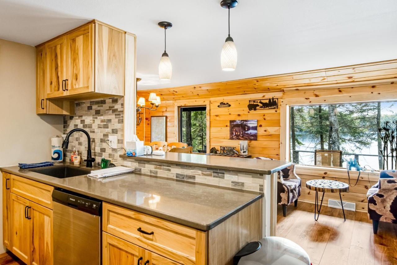 Three Bears Lodge Boulder Junction Екстериор снимка